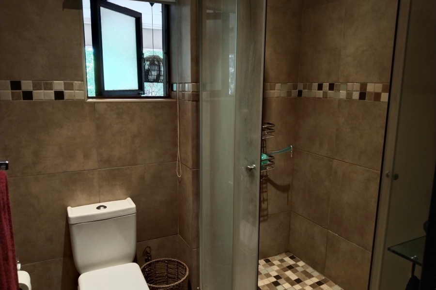 2 Bedroom Property for Sale in Mount Amanzi North West